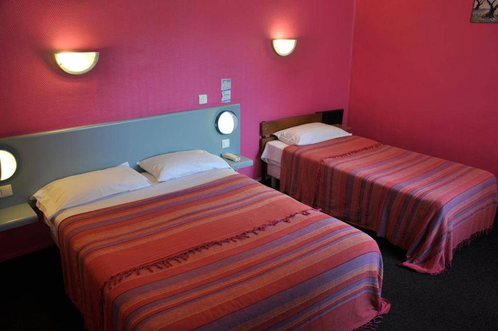 Hotel Moderne Marselha Quarto foto